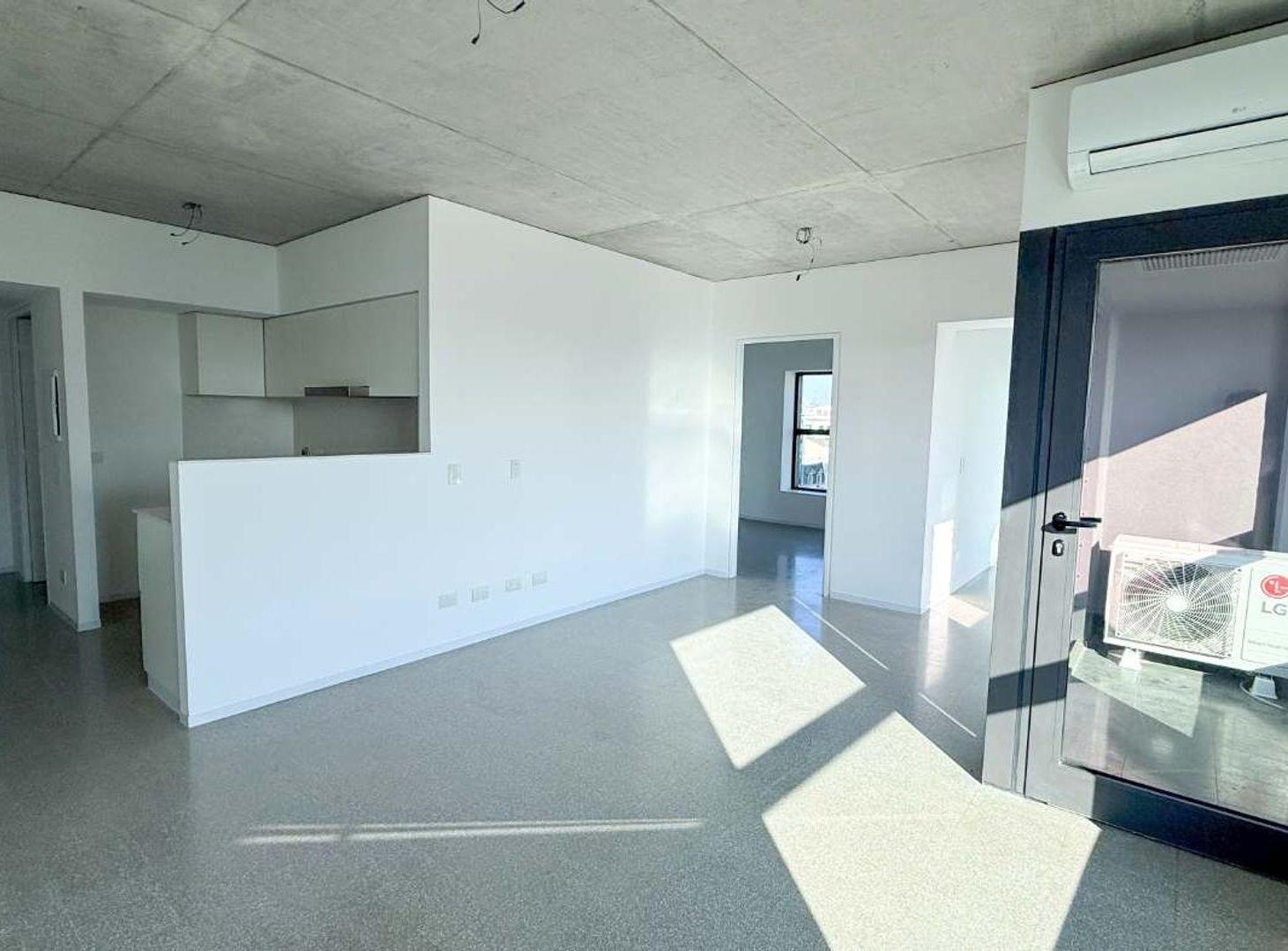 Foto de Alquiler 2 amb + escri. c/balcon, Torre Huergo 475, imagen 3