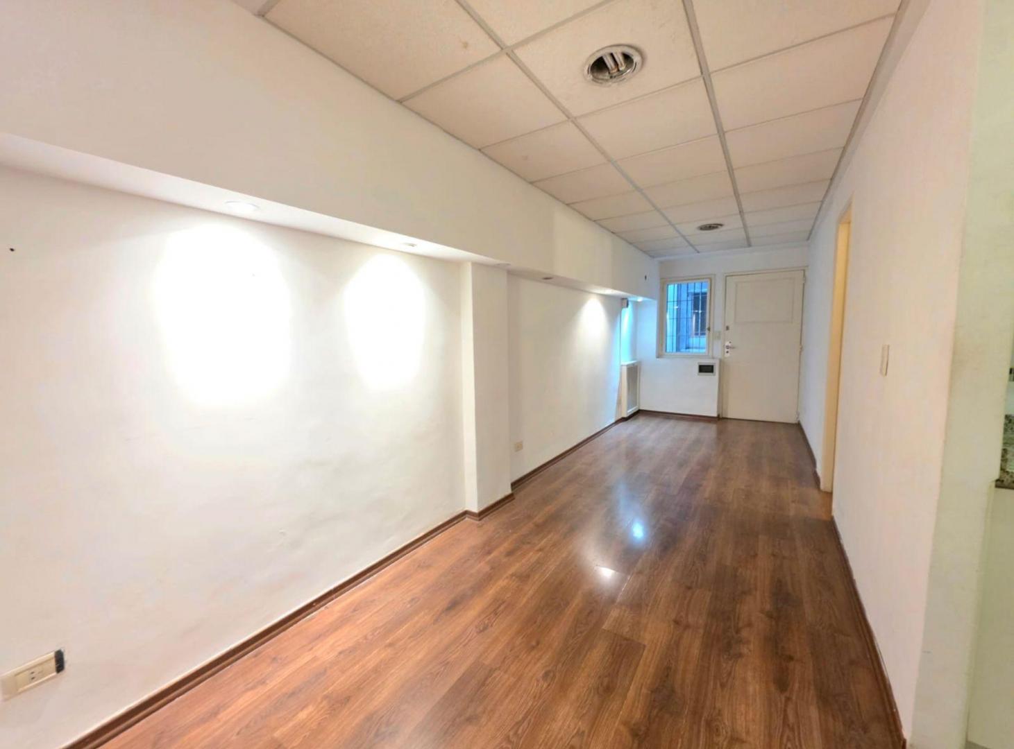 Foto de OFICINA ALQUILER SAN NICOLÁS CENTRICO Y LUMINOSO, imagen 5