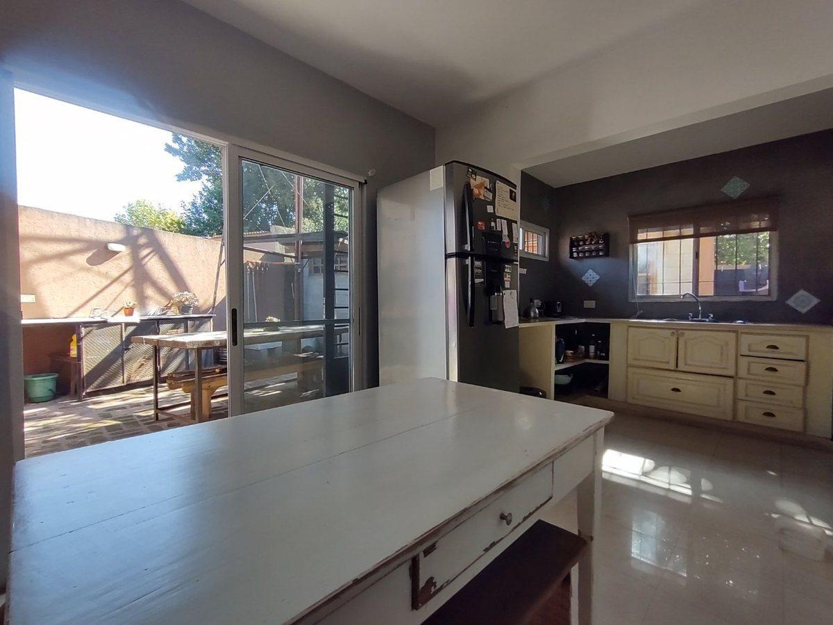 Foto de Casa 4 amb con pileta y quincho en Derqui Pilar, imagen 2
