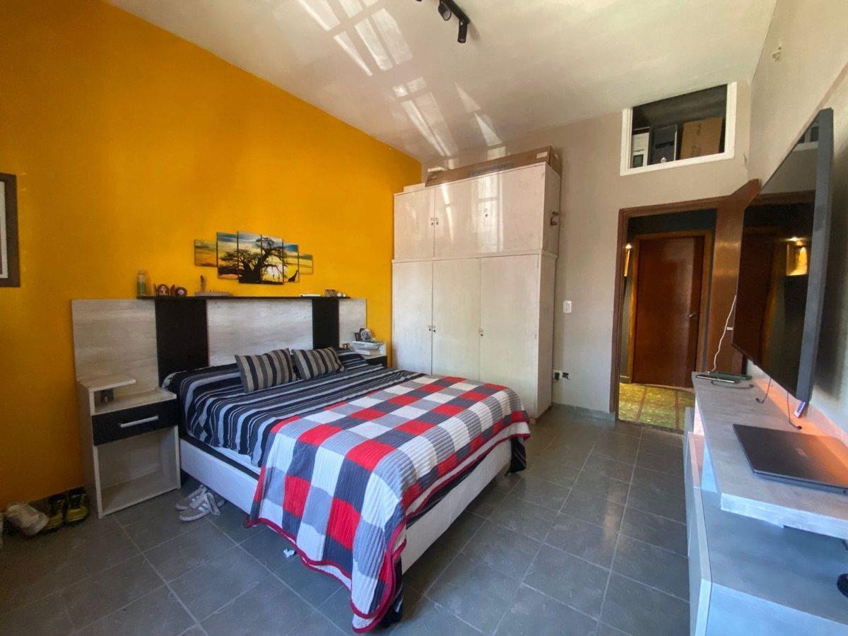Foto de Casa en venta 5amb en Villa Ballester, imagen 1
