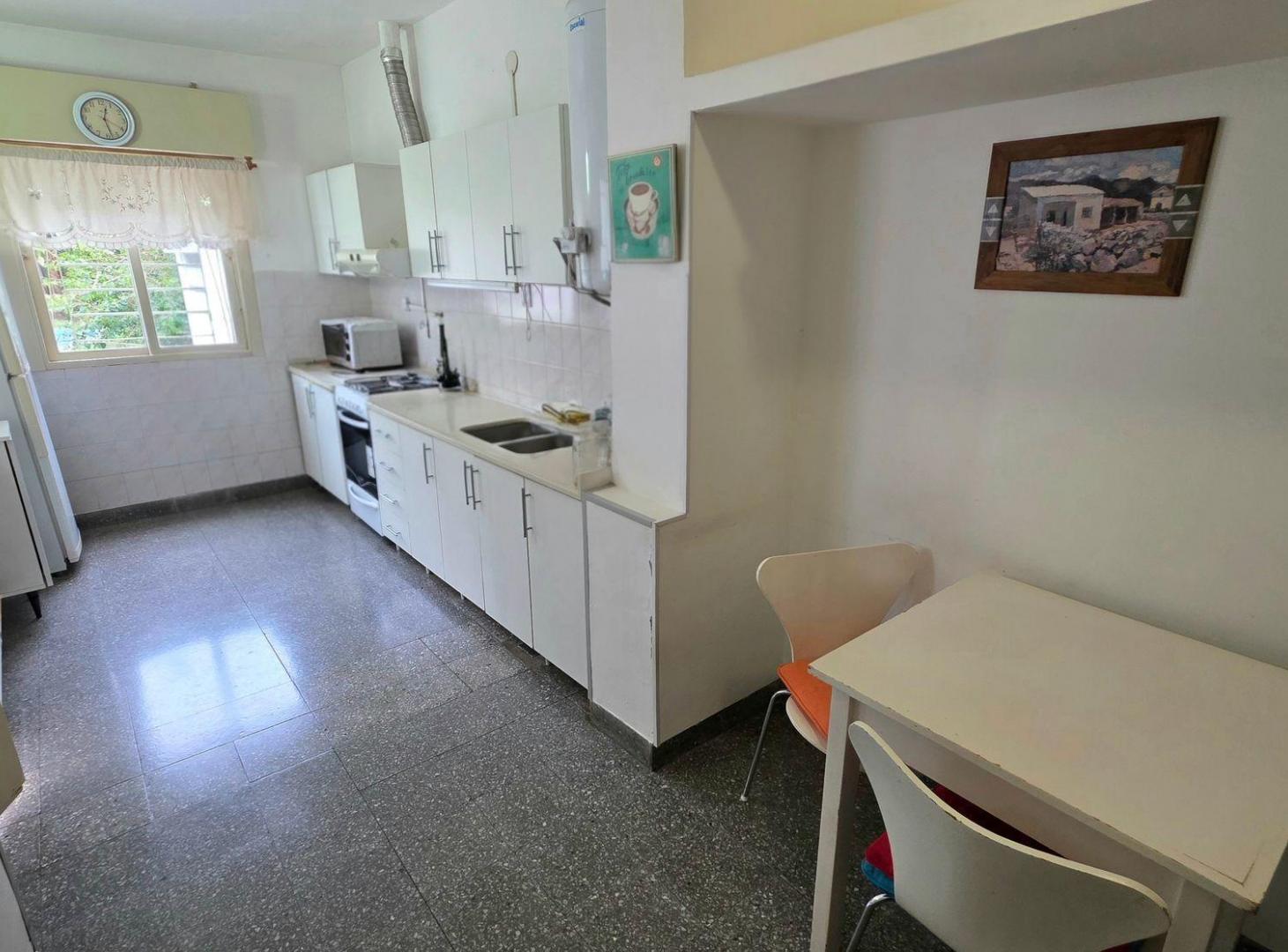 Foto de BOULOGNE CASA VENTA 5 AMB COCHERA Y JARDIN, imagen 4
