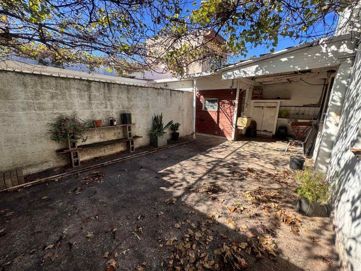 Foto de PH en venta Martinez, 3 amb con patio. Apto cred., imagen 3
