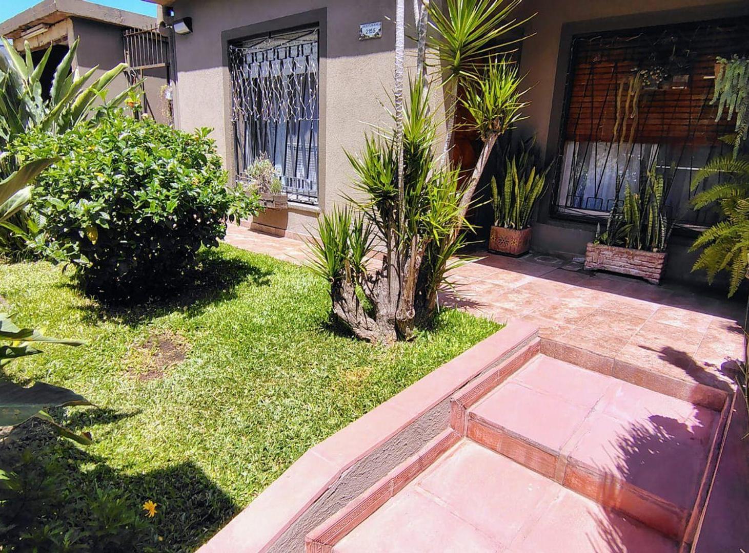 Foto de Casa 4 Ambientes, quincho, pileta y Deposito 110M2, imagen 4