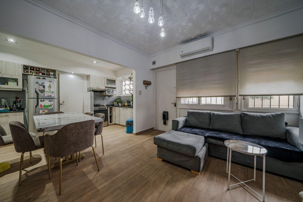 VENTA PH 3 AMBIENTES VILLA BALLESTER COCHERA