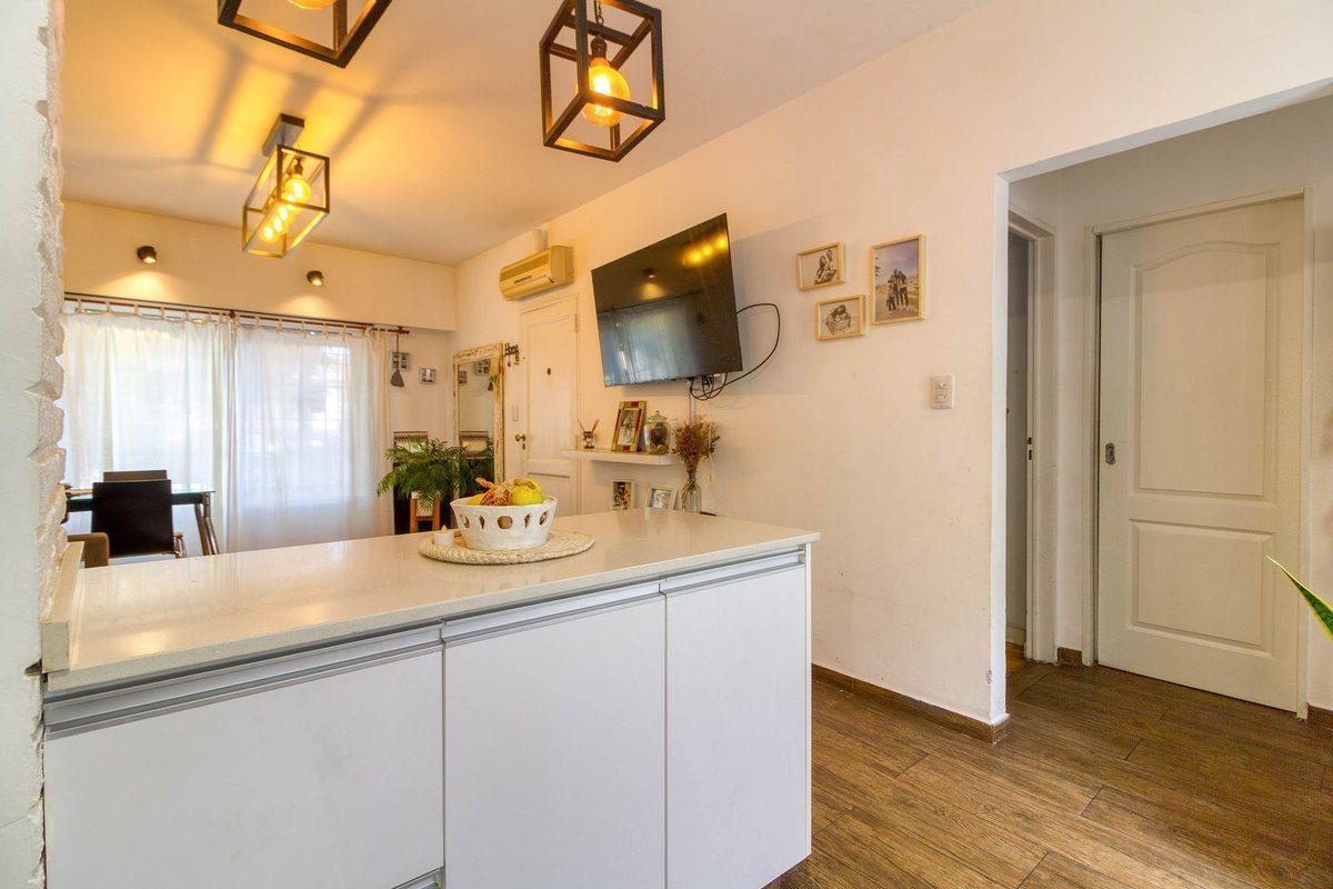 Foto de Ph en Venta - 2 Dormitorios con Terraza y Cochera, imagen 2