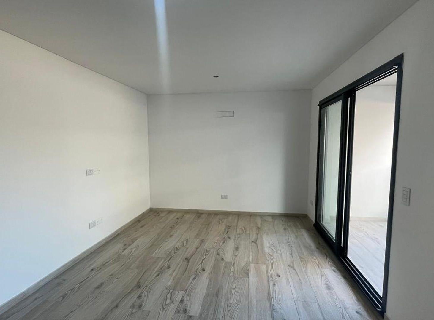 Foto de VENTA DPTO DOS AMBIENTES EN ITUZAINGO, imagen 1