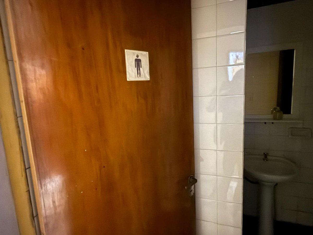 Foto de ALQUILER DE OFICINA EN AV CORRIENTES Y MEDRANO, imagen 2