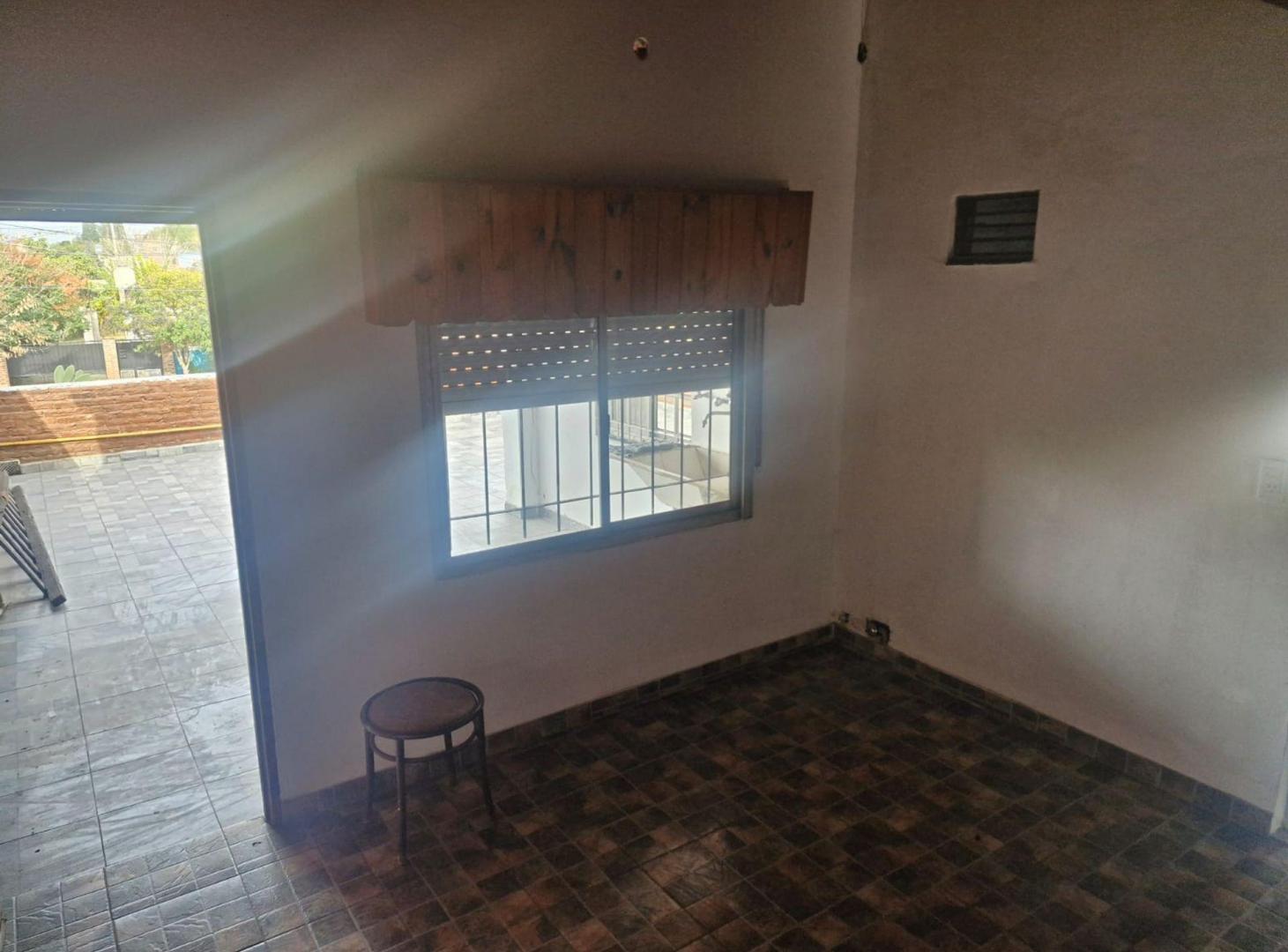 Foto de Casa venta 5 Ambientes La Matanza, imagen 3