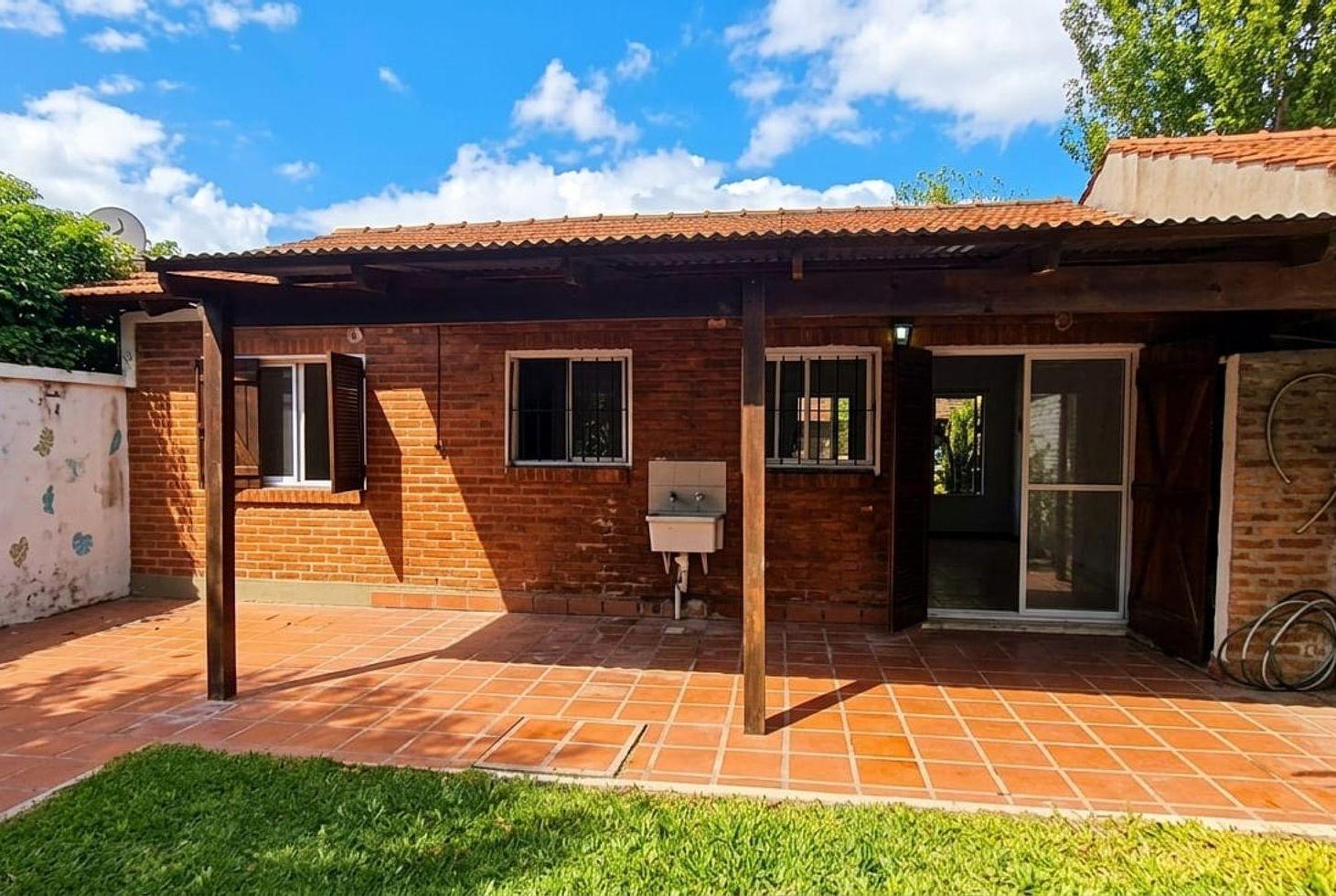 Foto de VENTA CASA EN BARRIO ALTOS DE PACHECO 4 AMB, imagen 3