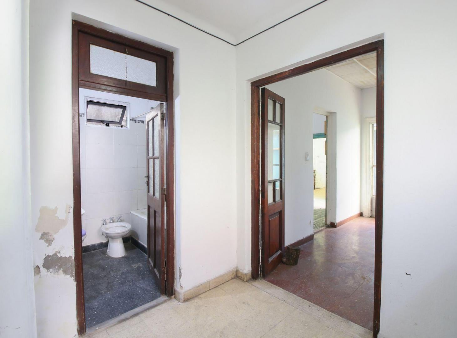 Foto de VENTA PH 4 AMBIENTES CON PATIO - LOMAS DE ZAMORA, imagen 1