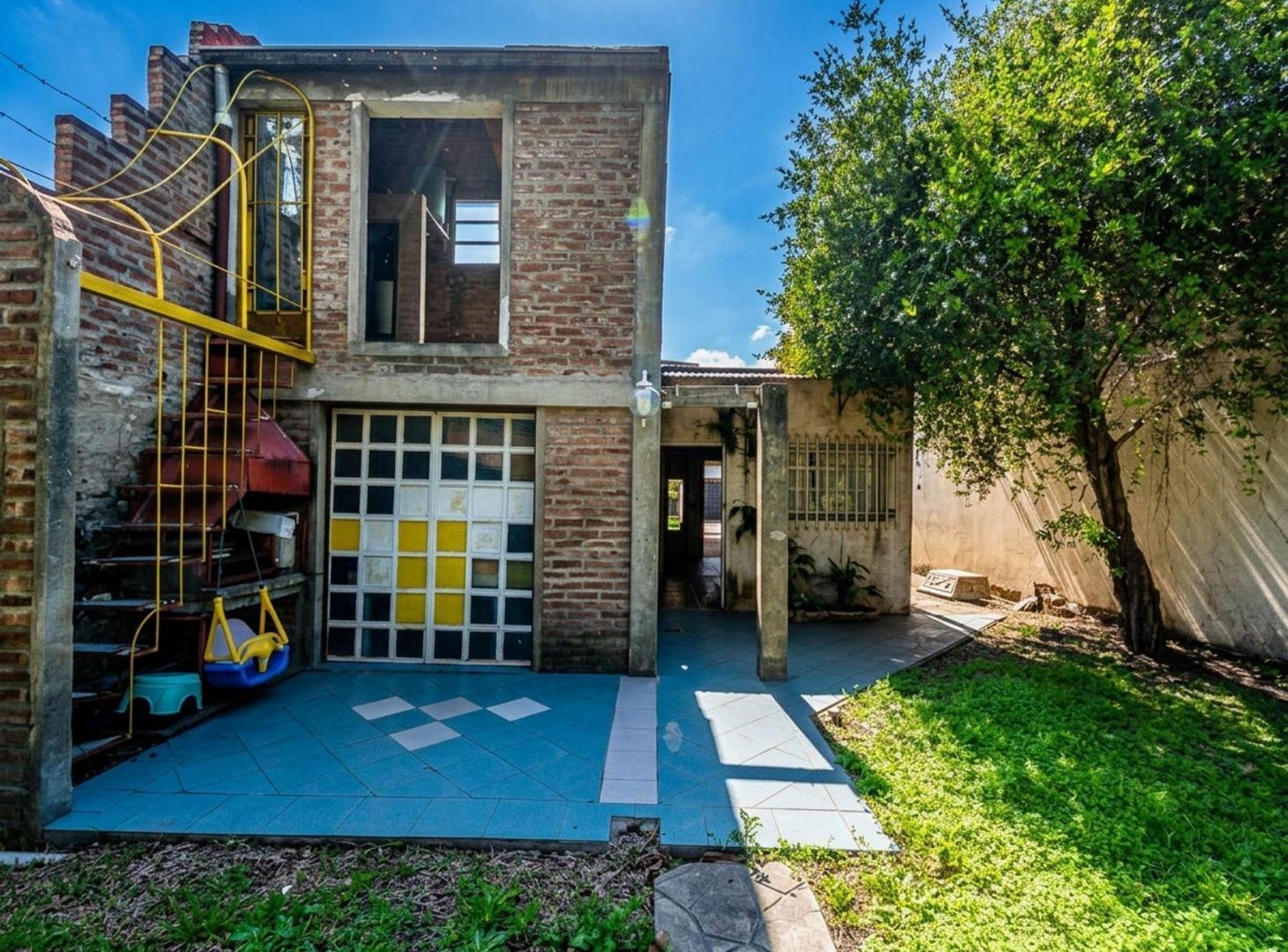 Foto de CASA EN VENTA CON LOTE DE 8,66 X 50 EN RAMOS MEJIA, imagen 5
