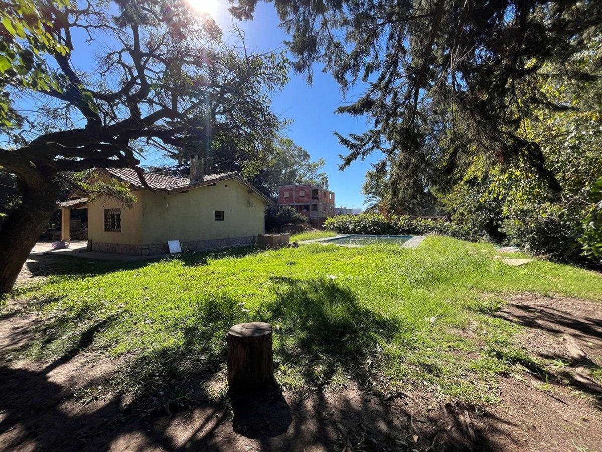 Foto de VENTA DE CASA Y PILETA EN BENAVIDEZ A REFACCIONAR, imagen 3