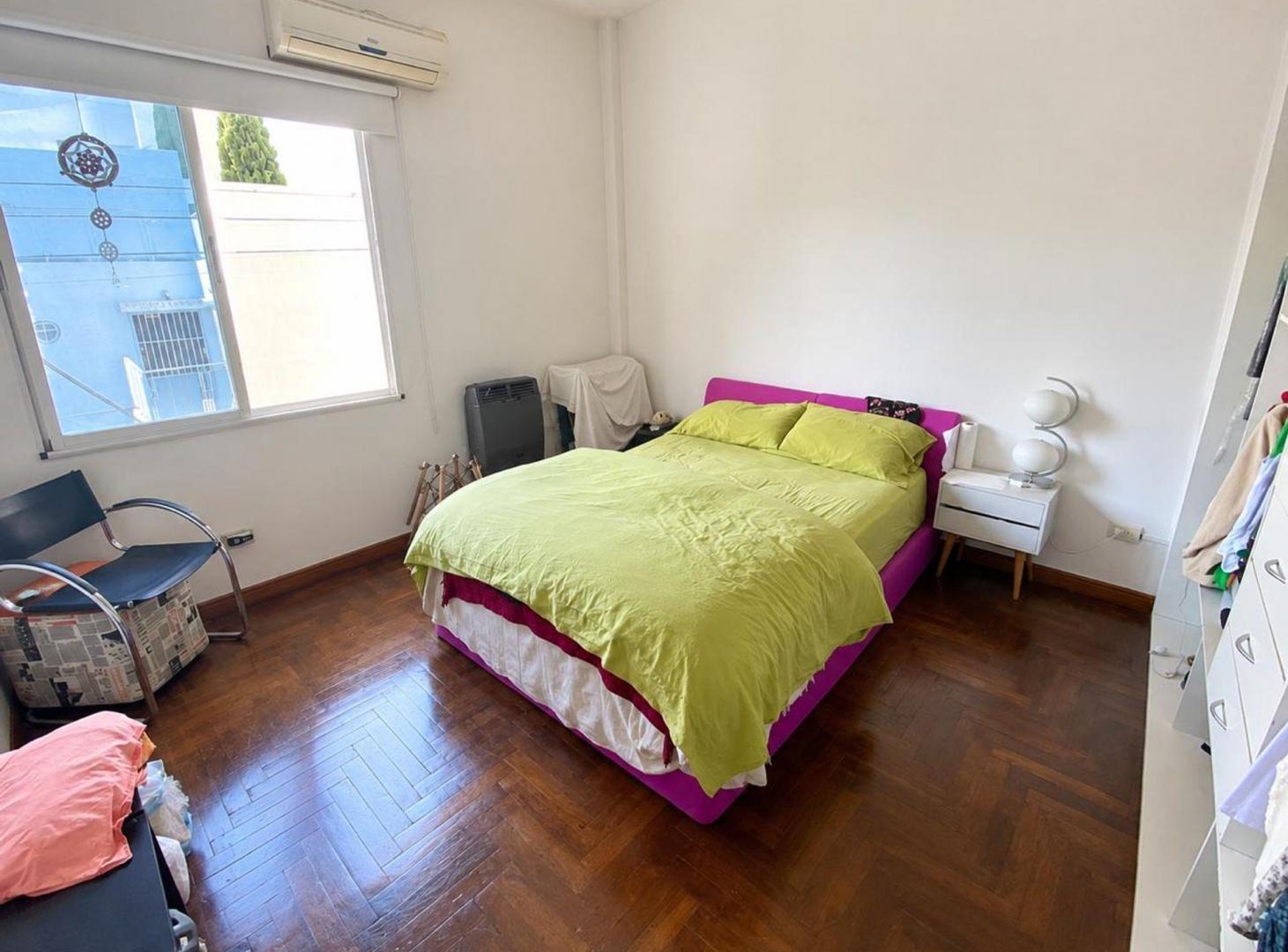 Foto de PH venta Villa Urquiza con terraza y parrilla, imagen 3