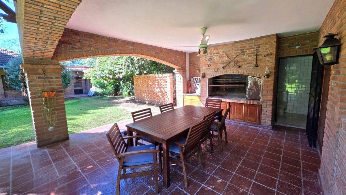 Foto de CASA VENTA BARRIO BELLO HORIZONTE TIGRE 5 amb, imagen 2