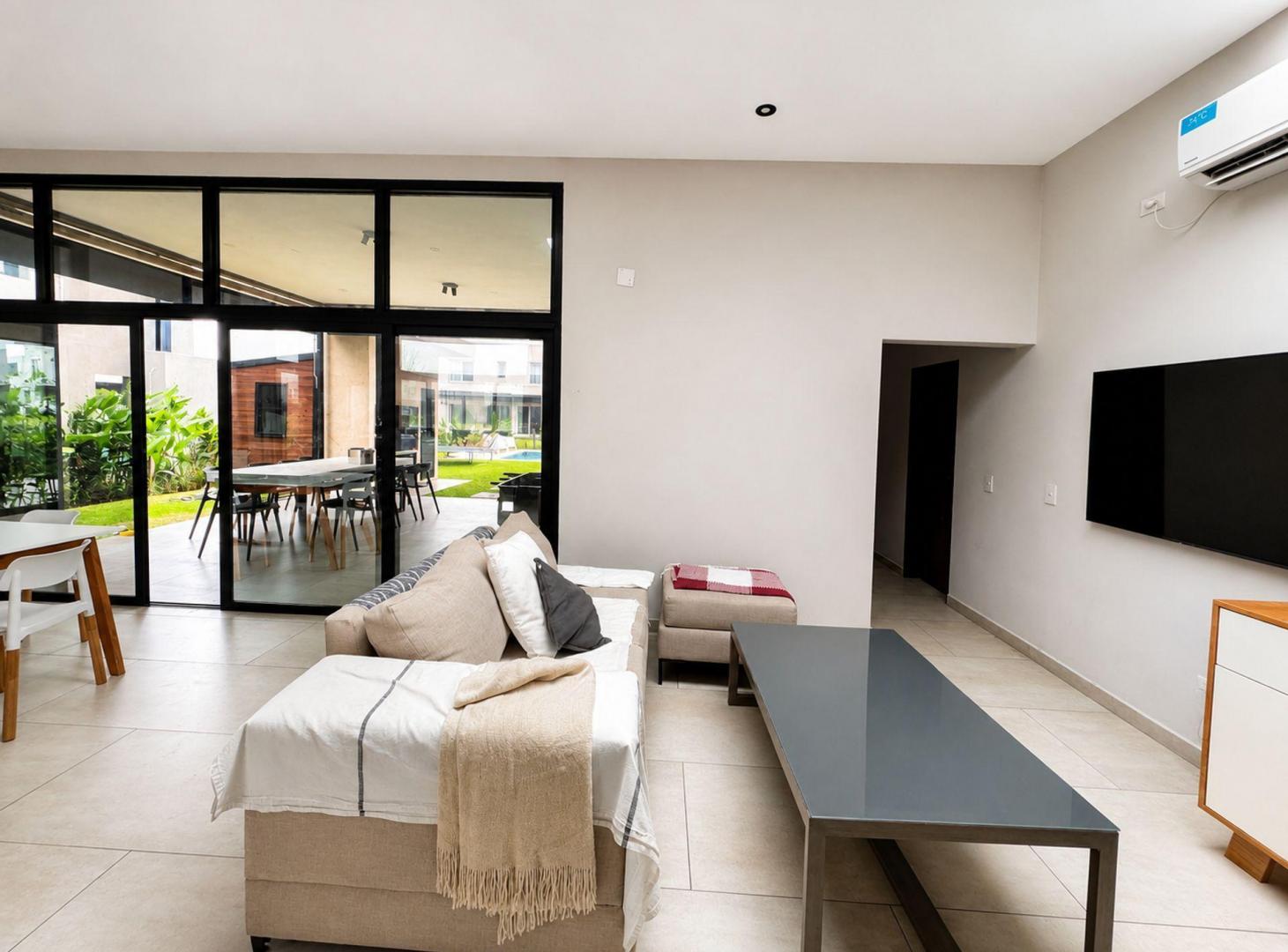 Foto de CASA EN ALQUILER BARRIO ACACIA PUERTOS 5 AMBIENTES, imagen 3