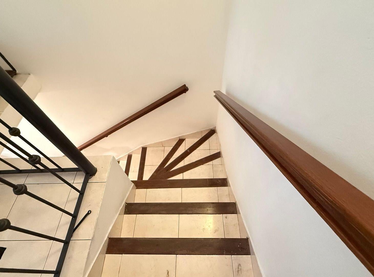 Foto de Alquier Olivos PH duplex 3 AMB con garage, patio, imagen 1