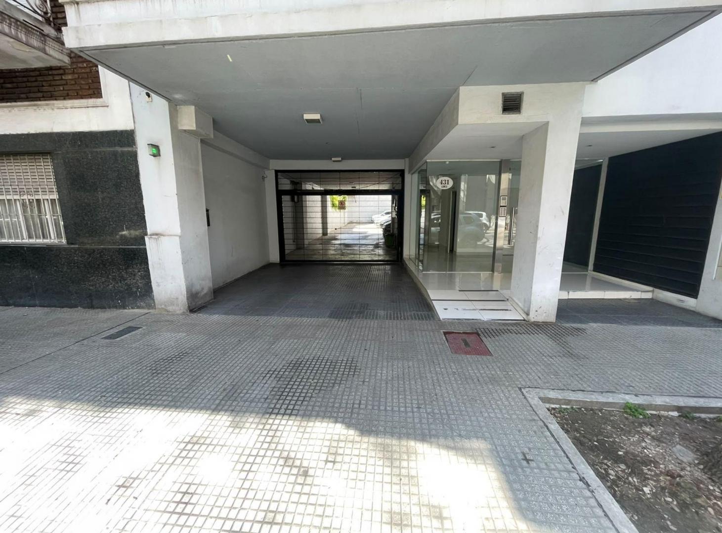 Foto de Venta Cochera cubierta en Caballito, imagen 3