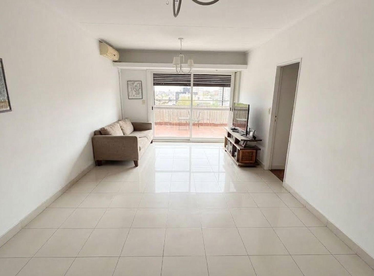 Foto de Venta Dpto 4 ambientes C.Balcon Aterrazado, imagen 2