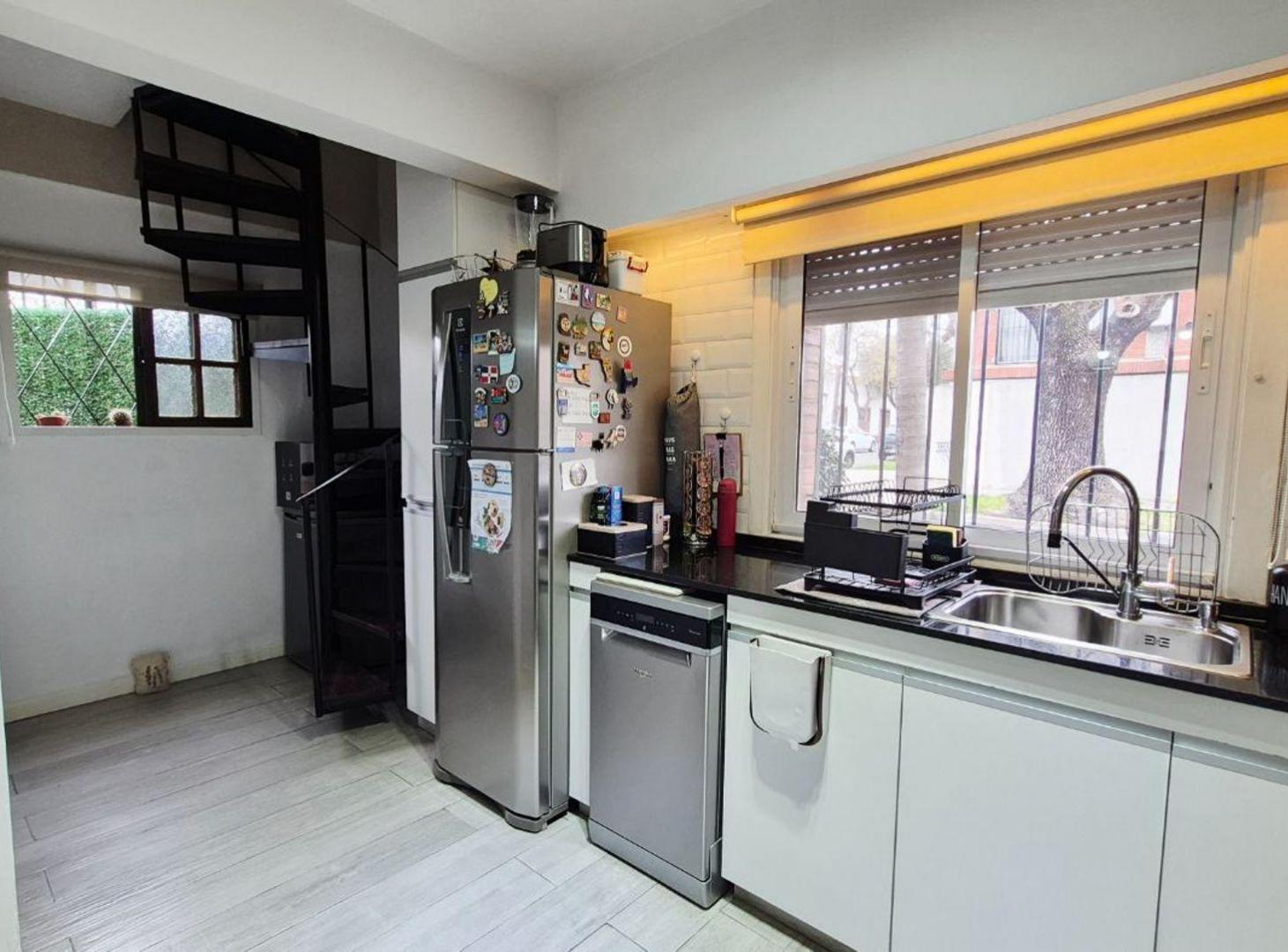 Foto de VENTA CASA EN BECCAR | 3 DORM. | GARAGE | TERRAZA, imagen 3
