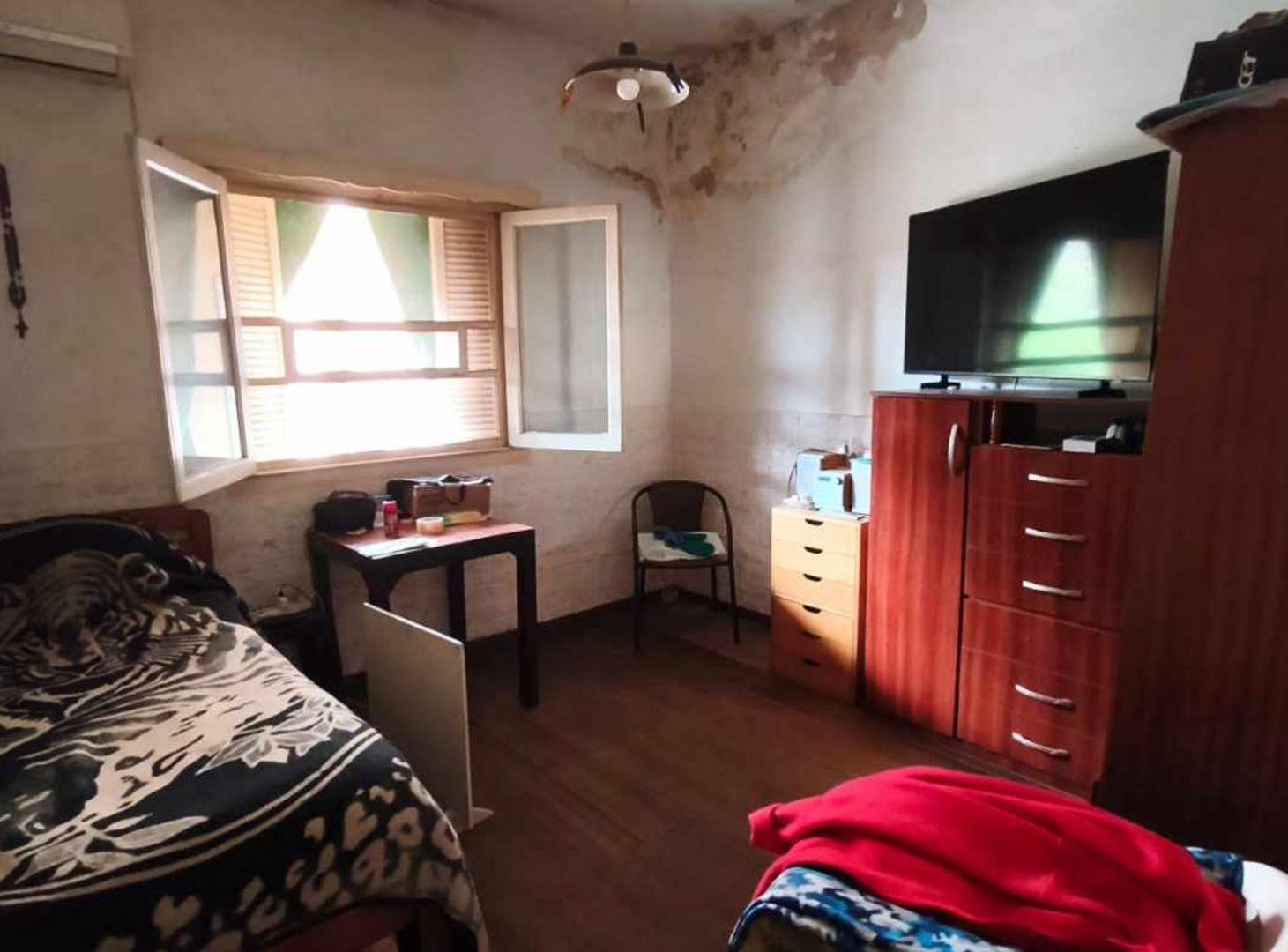 Foto de Casa 4 ambientes, lote 400 m², José C. Paz, imagen 4