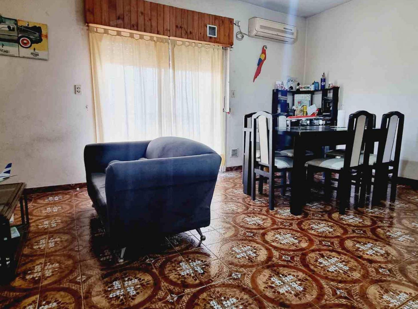 Foto de VENTA CASA 4 AMBIENTES LA TABLADA, imagen 2
