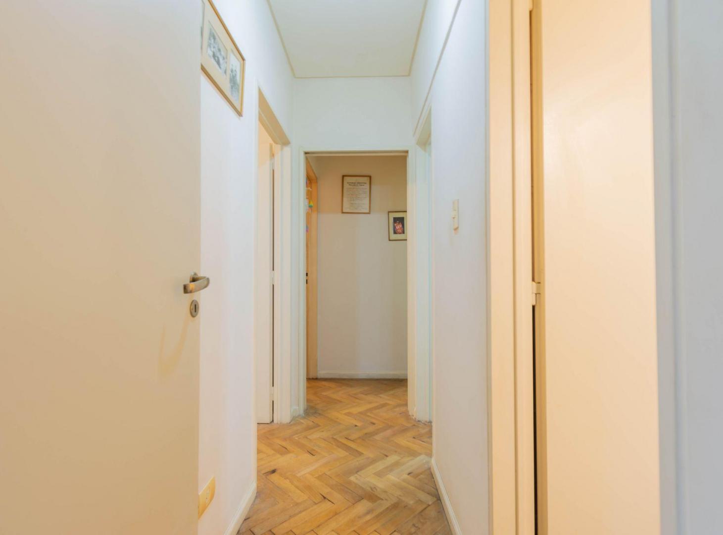 Foto de VENTA 3 AMBIENTES EN BELGRANO CON COCHERA, imagen 4