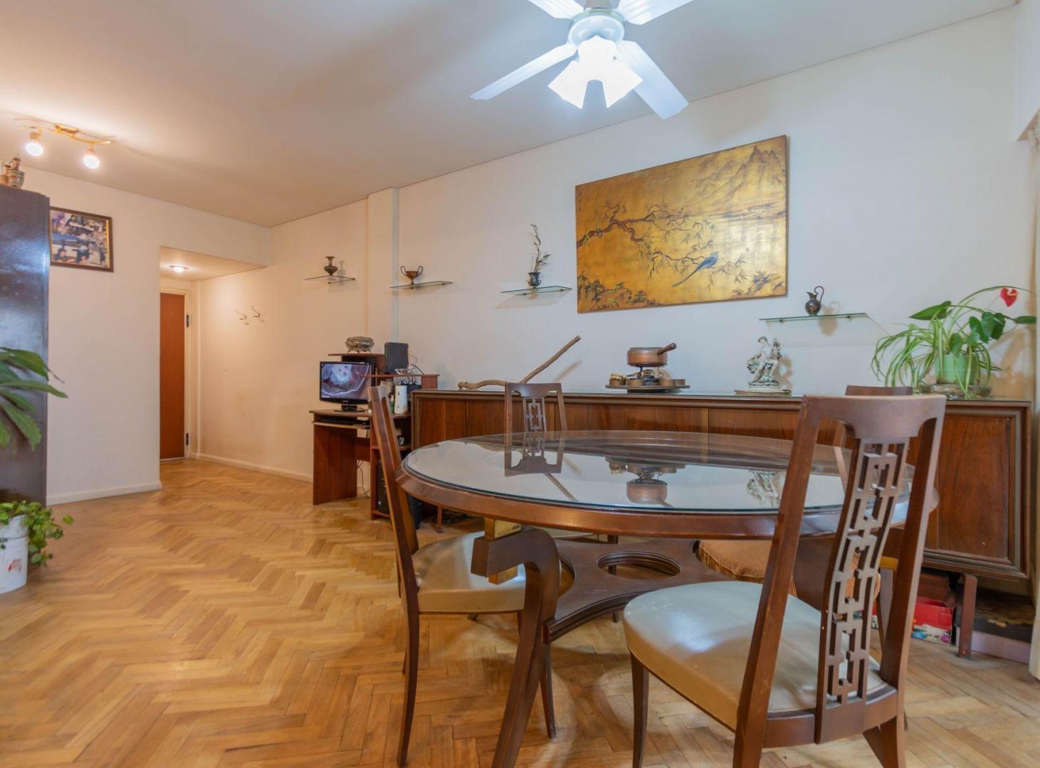 Foto de VENTA 3 AMBIENTES EN BELGRANO CON COCHERA, imagen 2