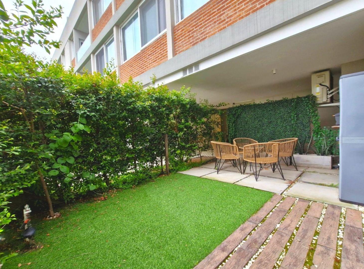 Foto de VENTA DEPARTAMENTO TIGRE 2AMB C/ JARDIN AMOBLADO, imagen 1