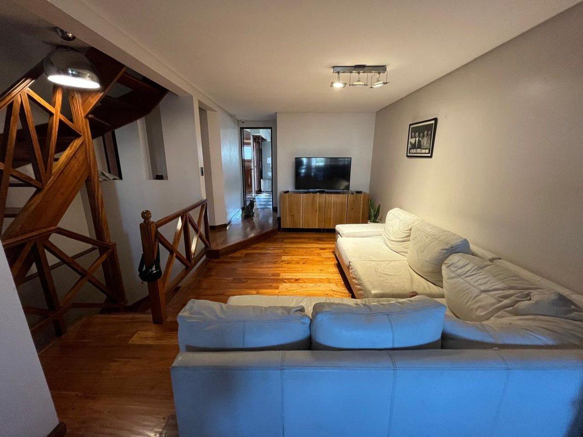 Foto de VENTA CASA 5 AMBIENTES EN LANUS APTA CREDITO, imagen 4