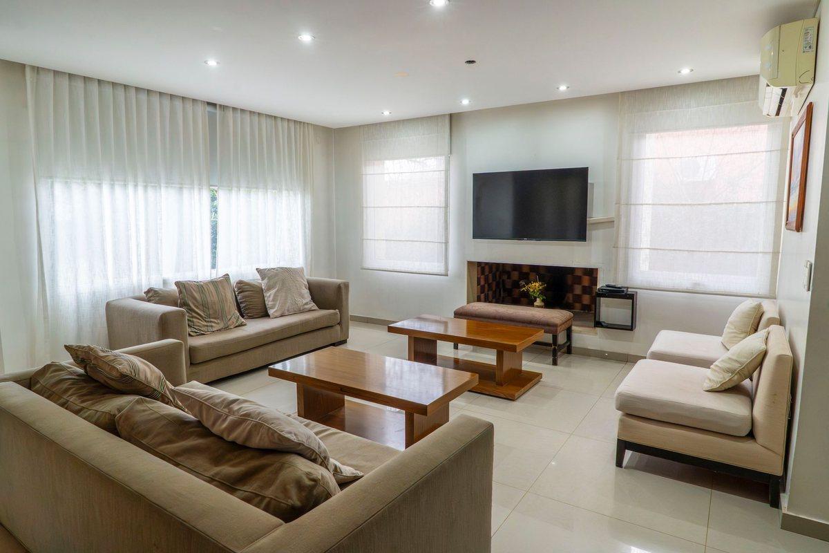 Foto de CASA EN VENTA EN SEPTIEMBRE LOTE INTERNO 5 AMB, imagen 5