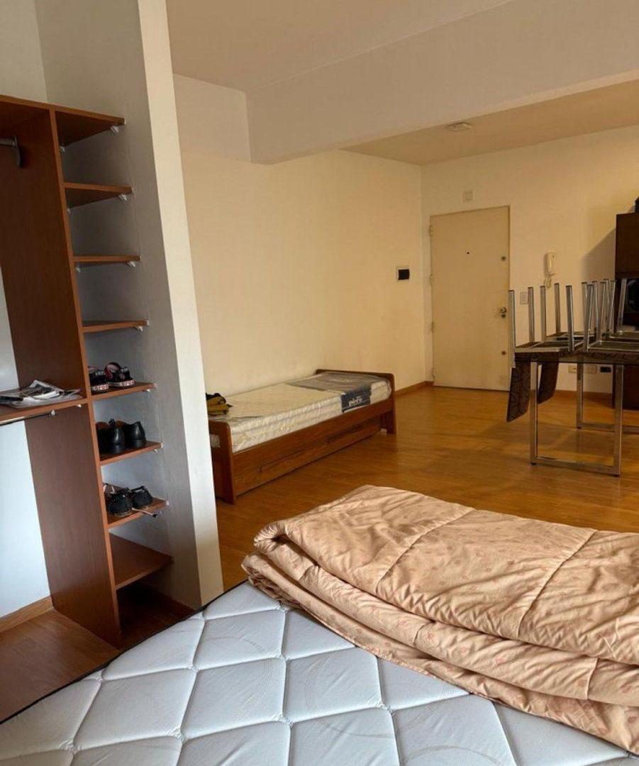 Foto de venta Monoambiente amplio balcón Villa Pueyrredón, imagen 4