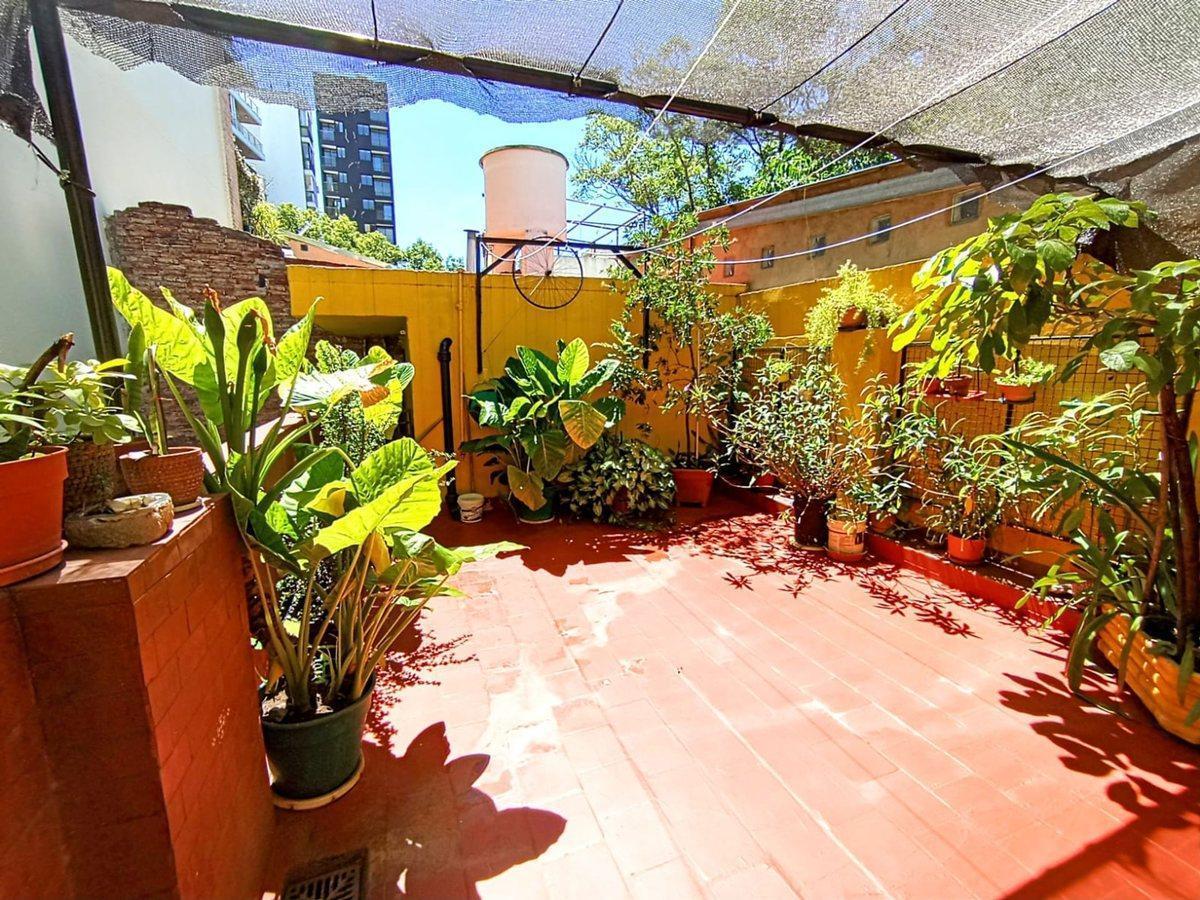 Foto de VILLA URQUIZA VENTA CASA 5 amb + dep terraza patio, imagen 2