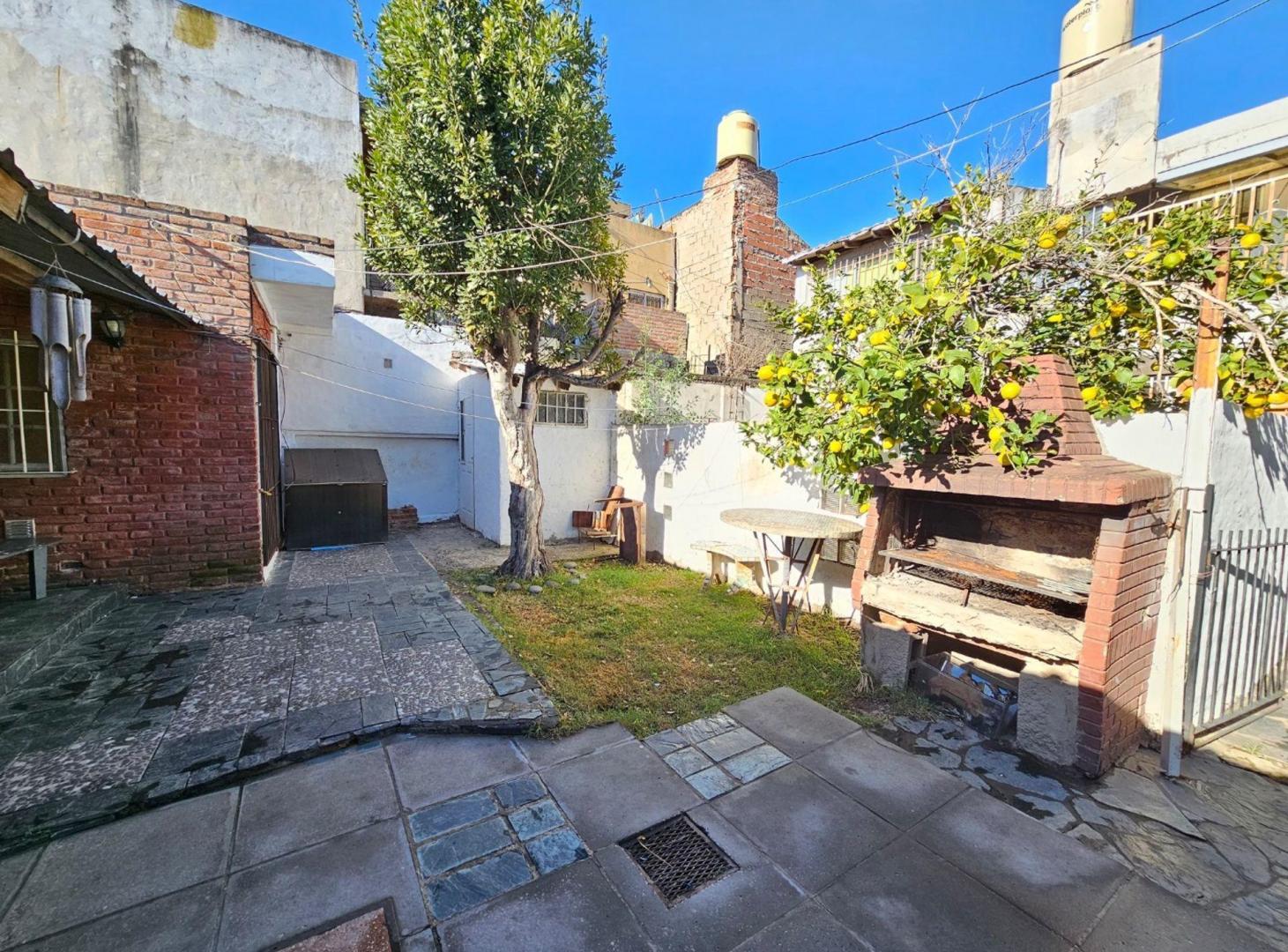 Foto de VENTA PH 4 AMBIENTES CON PATIO Y PARRILLA V BOSCH, imagen 1