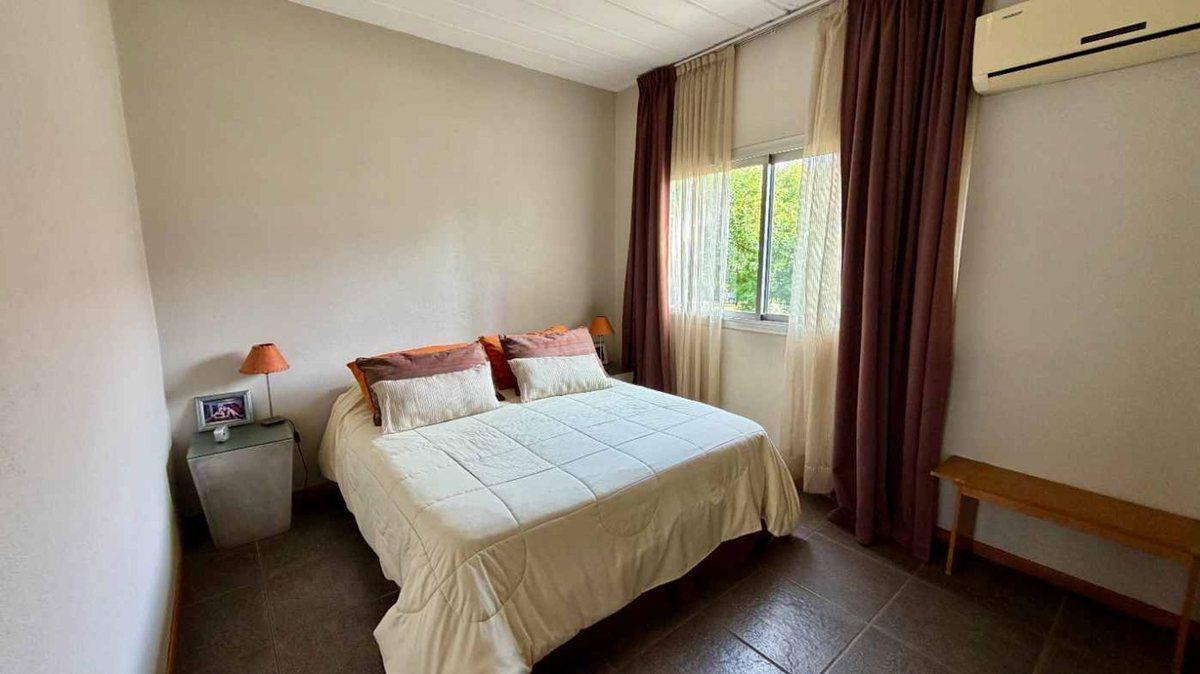 Foto de CASA EN VENTA 4 AMB SANTA MARIA DE LOS OLIVOS, imagen 4