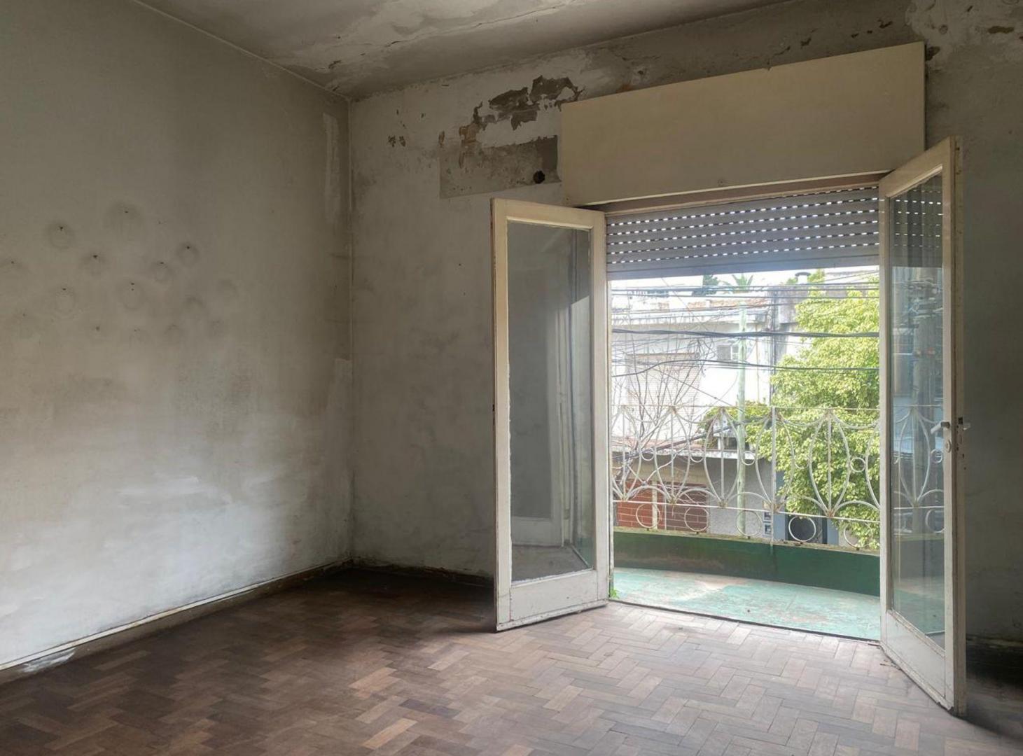 Foto de Venta ph 3 amb en Villa Lynch, imagen 1