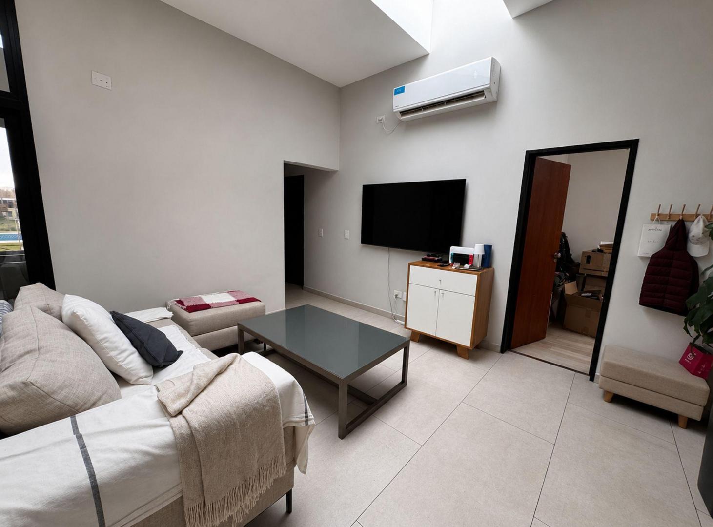 Foto de CASA EN ALQUILER BARRIO ACACIA PUERTOS 5 AMBIENTES, imagen 5