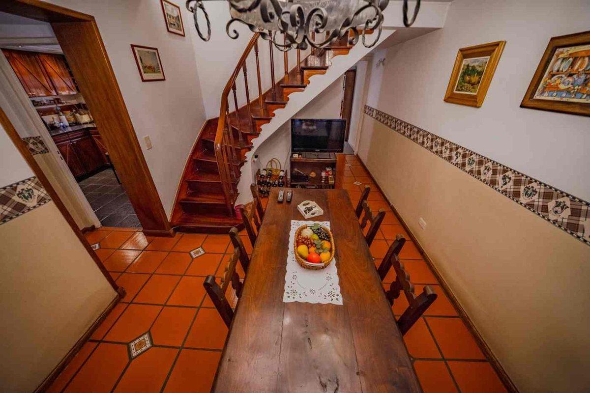 Foto de VENTA CASA 6 AMBIENTES HAEDO, imagen 5