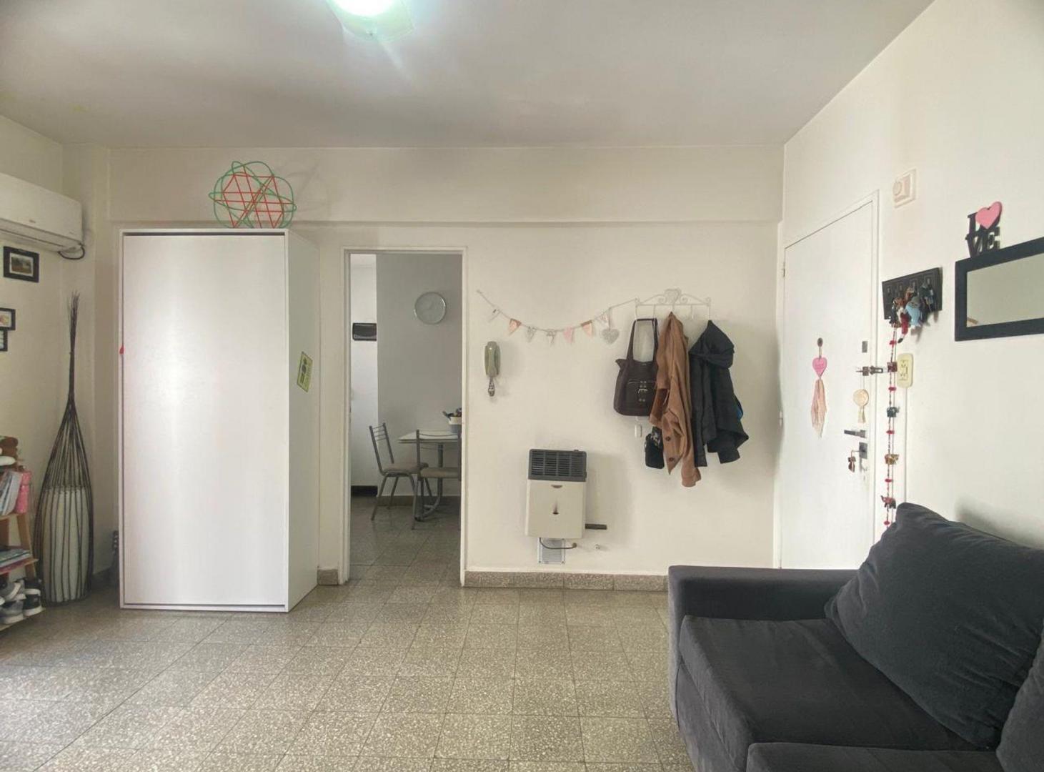 Foto de DEPTO 2 AMB EN VENTA EN VENTA VILLA BALLESTER, imagen 1