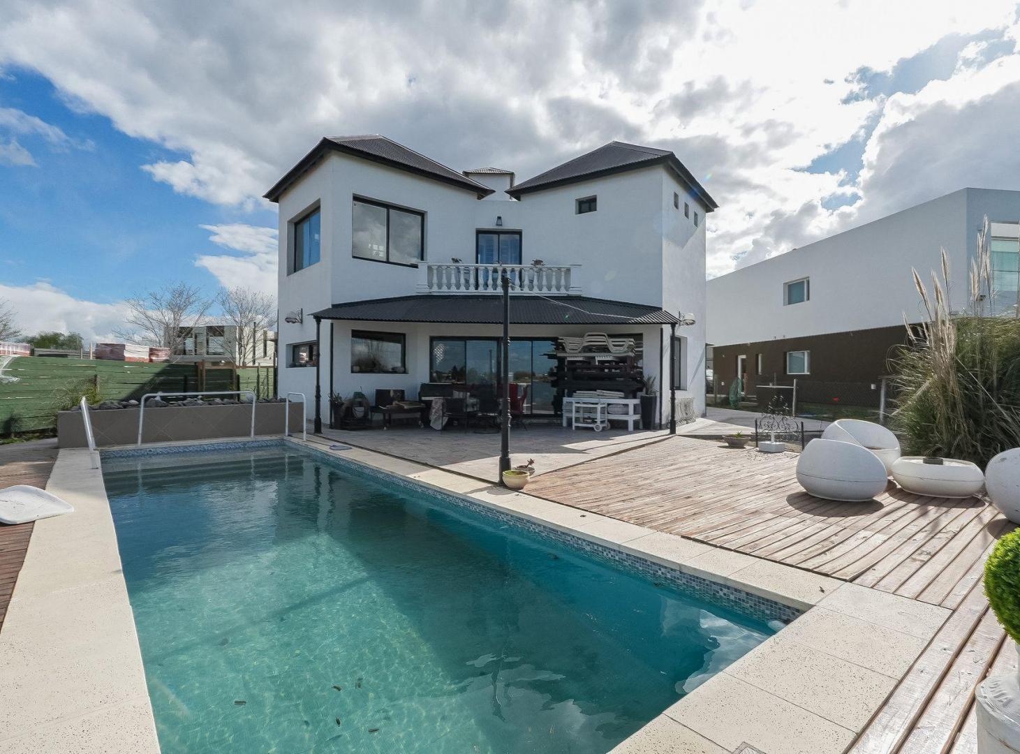 Foto de VENTA CASA A LA LAGUNA SAN SEBASTIAN, imagen 4
