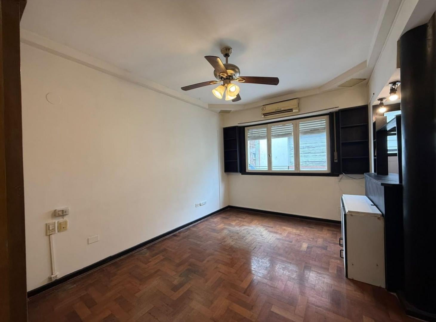 Foto de DEPARTAMENTO EN ALQUILER FLORES.BONIFACIO AL 3100, imagen 2