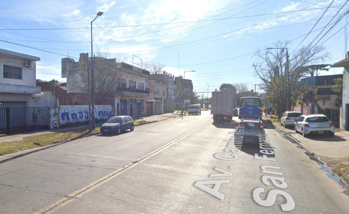 Foto de VENTA Boulogne, San Isidro lote y galpon, imagen 2