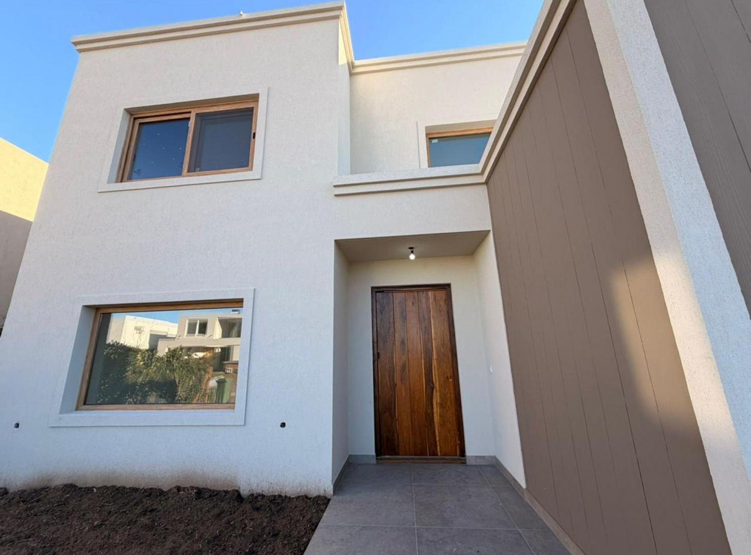 Foto de Venta Casa 5 ambientes, Santa Ana, Villanueva, imagen 2