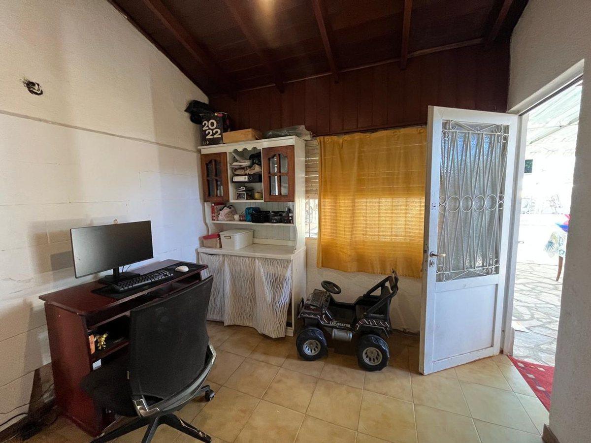 Foto de VENTA CASA 3 AMB S/LOTE 866 MTS. EN ING. MASCHWITZ, imagen 5