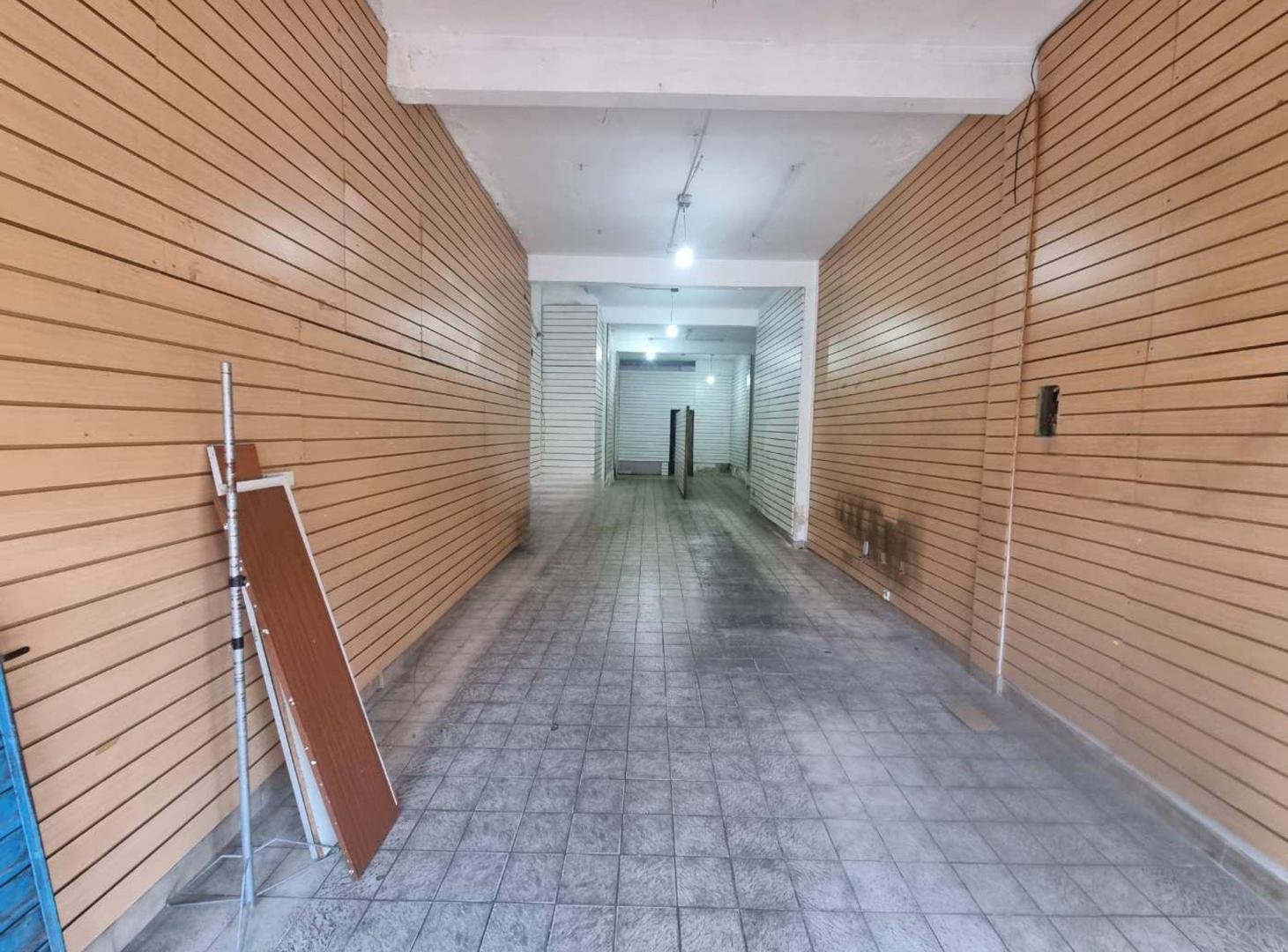 Foto de ALQUILER Local sobre Constitución | San Fernando, imagen 4