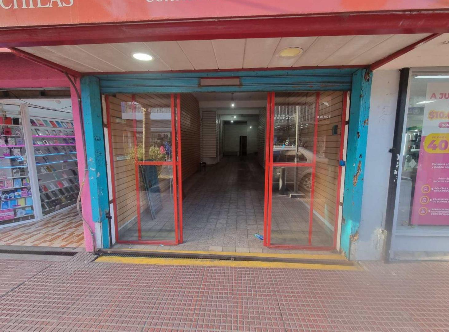 Foto de ALQUILER Local sobre Constitución | San Fernando, imagen 1