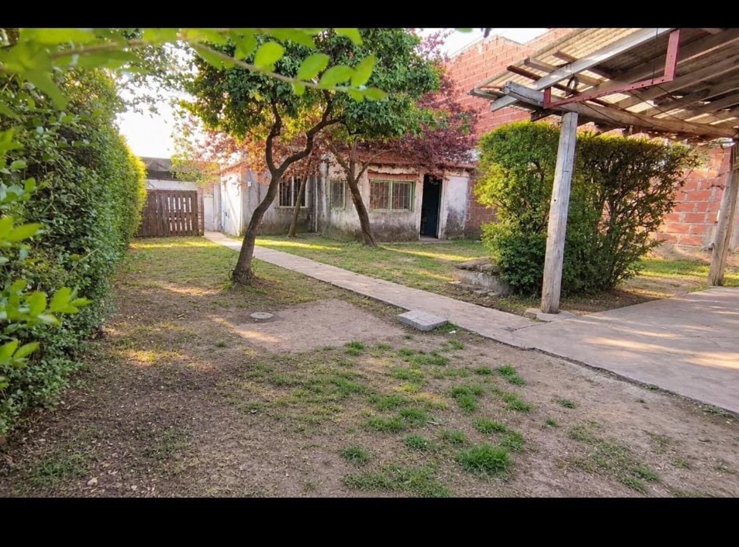 Foto de CASA MULTIFAMILIAR EN LOTE DE 300M2, imagen 5