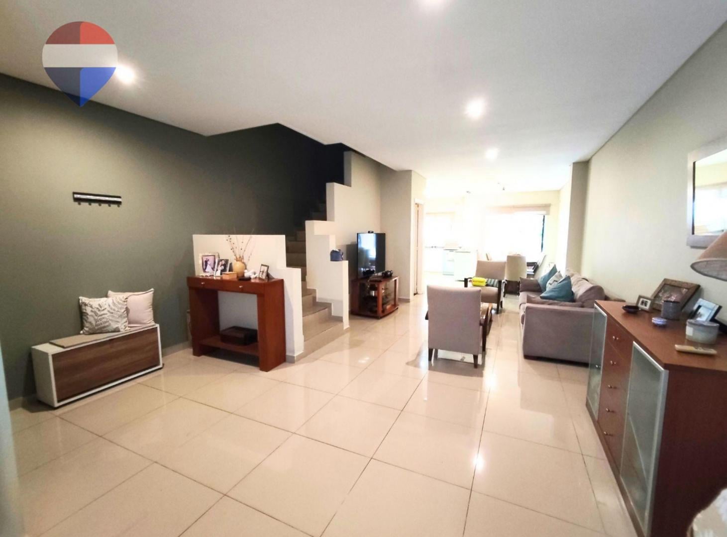 Foto de Ventan casa duplex 5 amb parque garage 4 autos, imagen 2