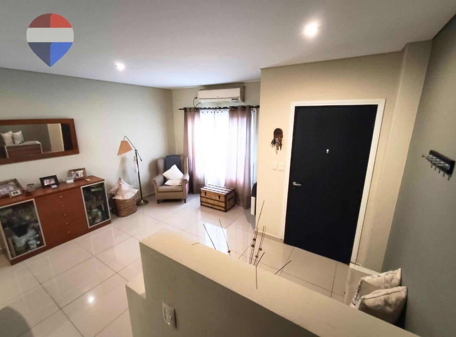 Foto de Ventan casa duplex 5 amb parque garage 4 autos, imagen 3