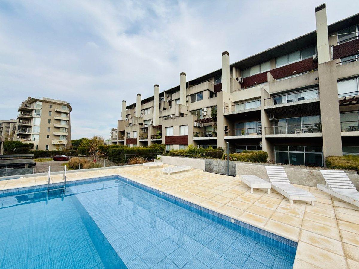 Foto de Alquiler 2 amb balcón terraza parrilla coch Nordel, imagen 2