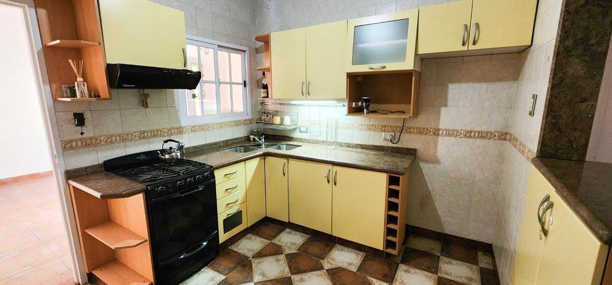 Foto de CASA EN VENTA 3 AMBIENTES CON COCHERA RAMOS MEJIA, imagen 4